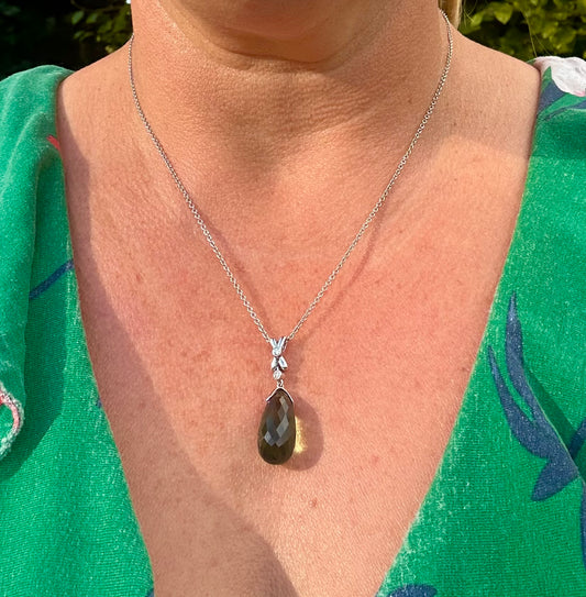 Green tourmaline & diamond pendant with chain