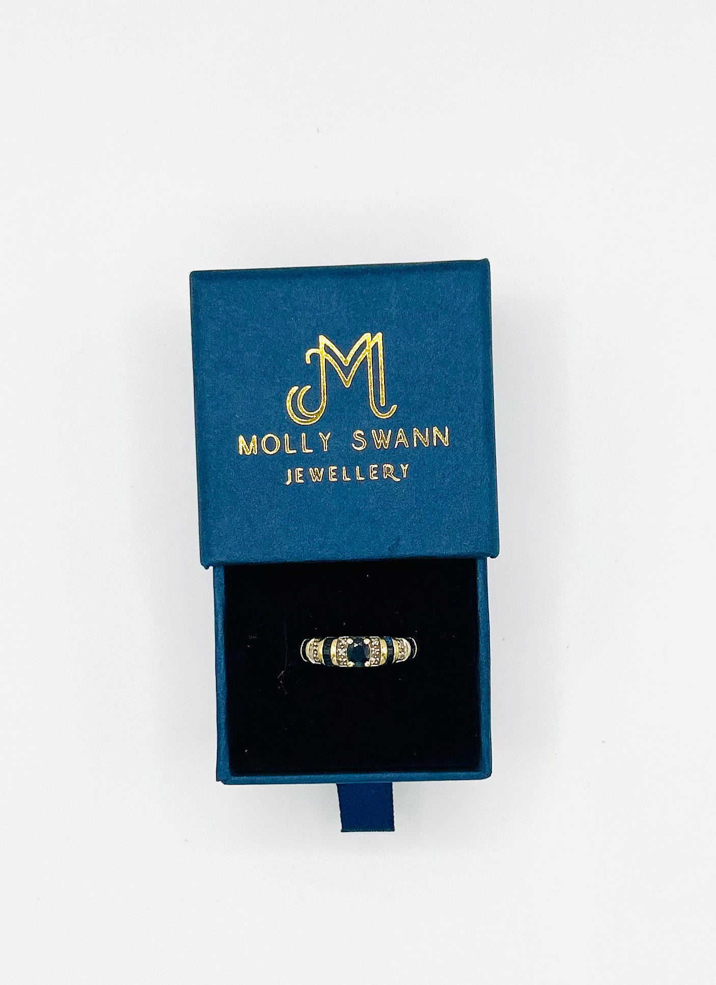 Sapphire and diamond ring