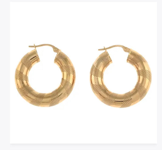 Textured gold hoop earrings