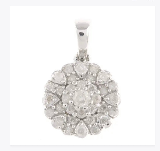 Diamond cluster pendant