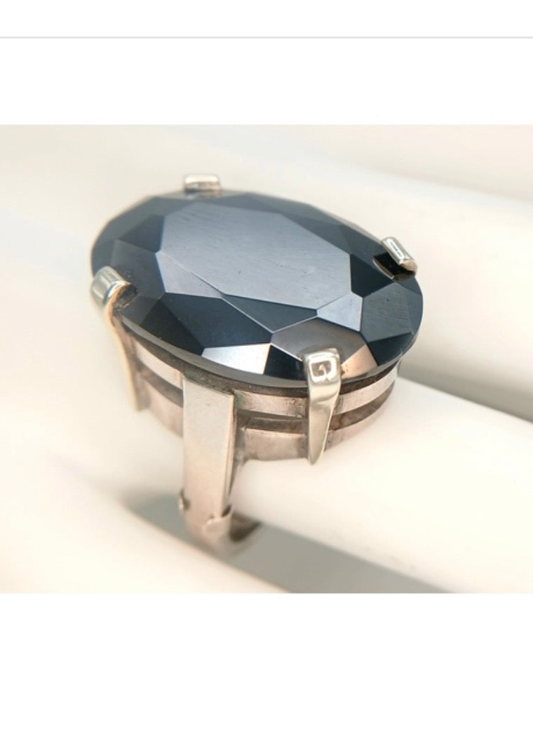 Black onyx cocktail ring