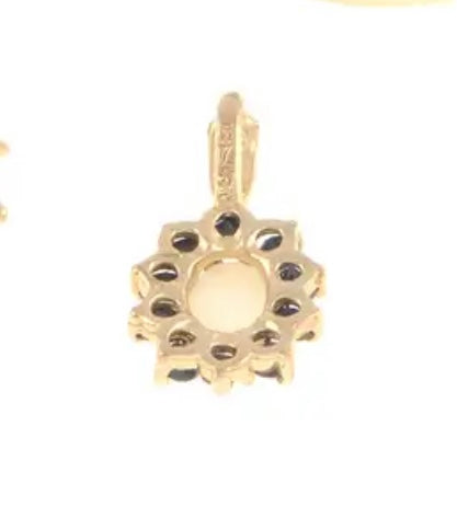 Sapphire and Opal pendant on a gold chain
